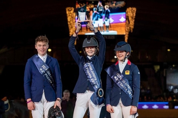 TheraplateUK Liverpool International Horse Show 2018 - Congratulations to Nicole Lockhead Anderson riding Gangnam Style ll taking 3rd.